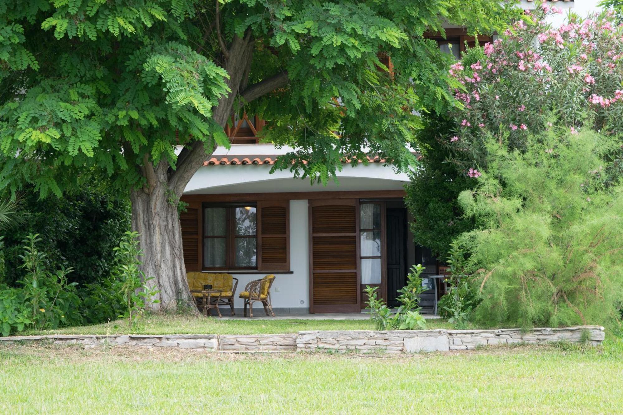 Mikiverna Houses By Miltiadis Kalyves Polygyrou Oda fotoğraf