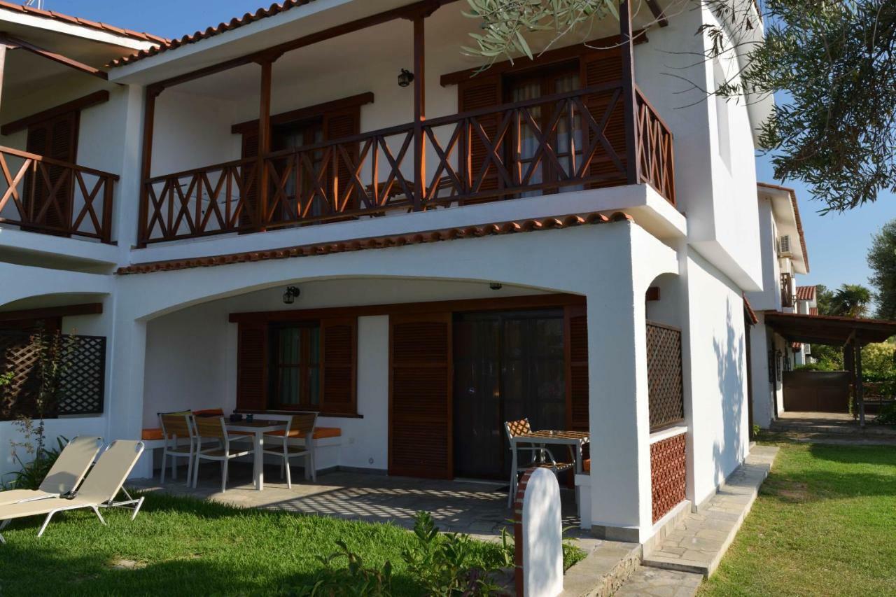 Mikiverna Houses By Miltiadis Kalyves Polygyrou Dış mekan fotoğraf